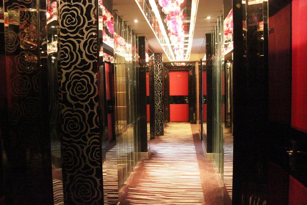 Harbin Yakelai Holiday Hotel Eksteriør bilde